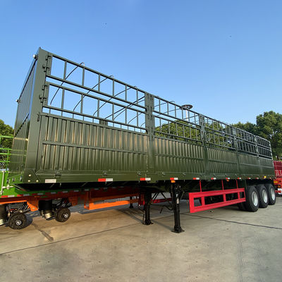 Trailers de fret à 3 axes Charge maximale 30 tonnes Transporteur de véhicules avec avantage facultatif pour les clients